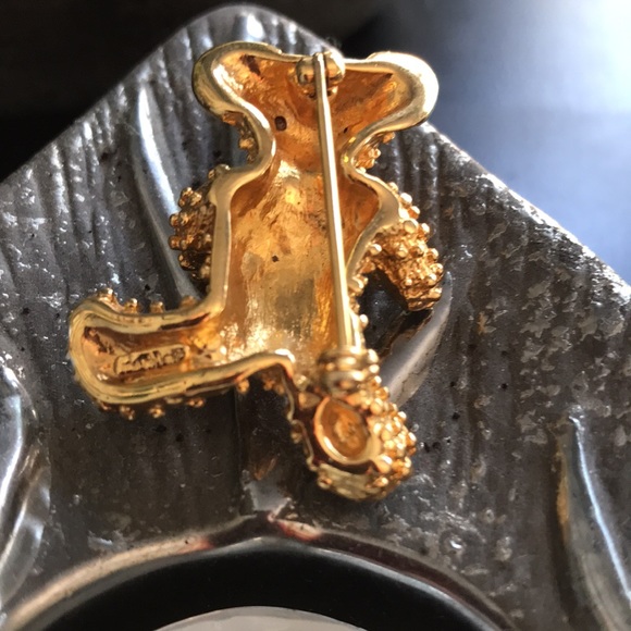 Vintage Butler Teddy Brooch - Picture 8 of 16